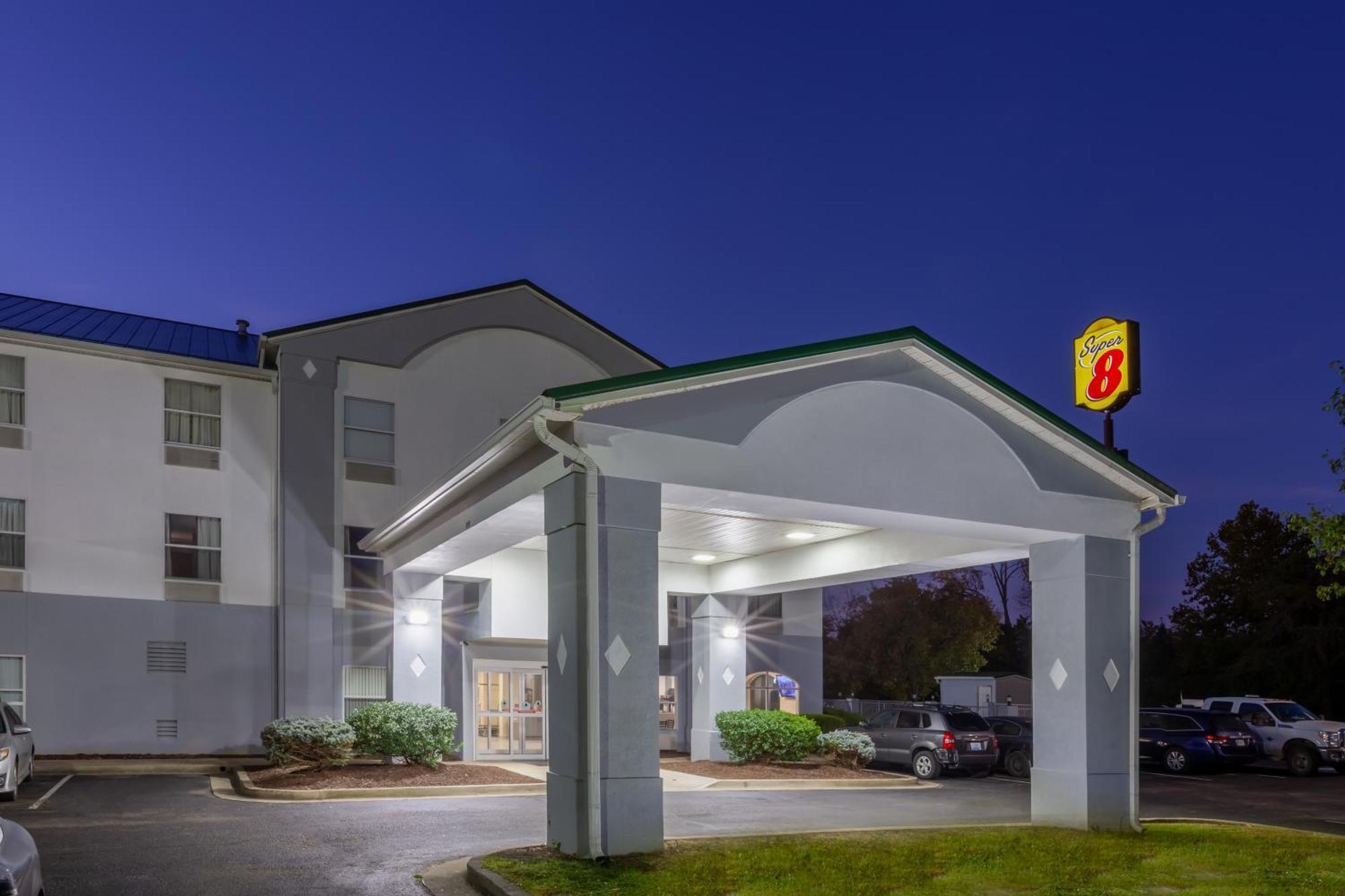 Hotel Super 8 By Wyndham La Grange Ky Exterior foto